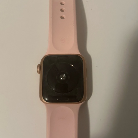 Apple Watch SE - Picture 2 of 2